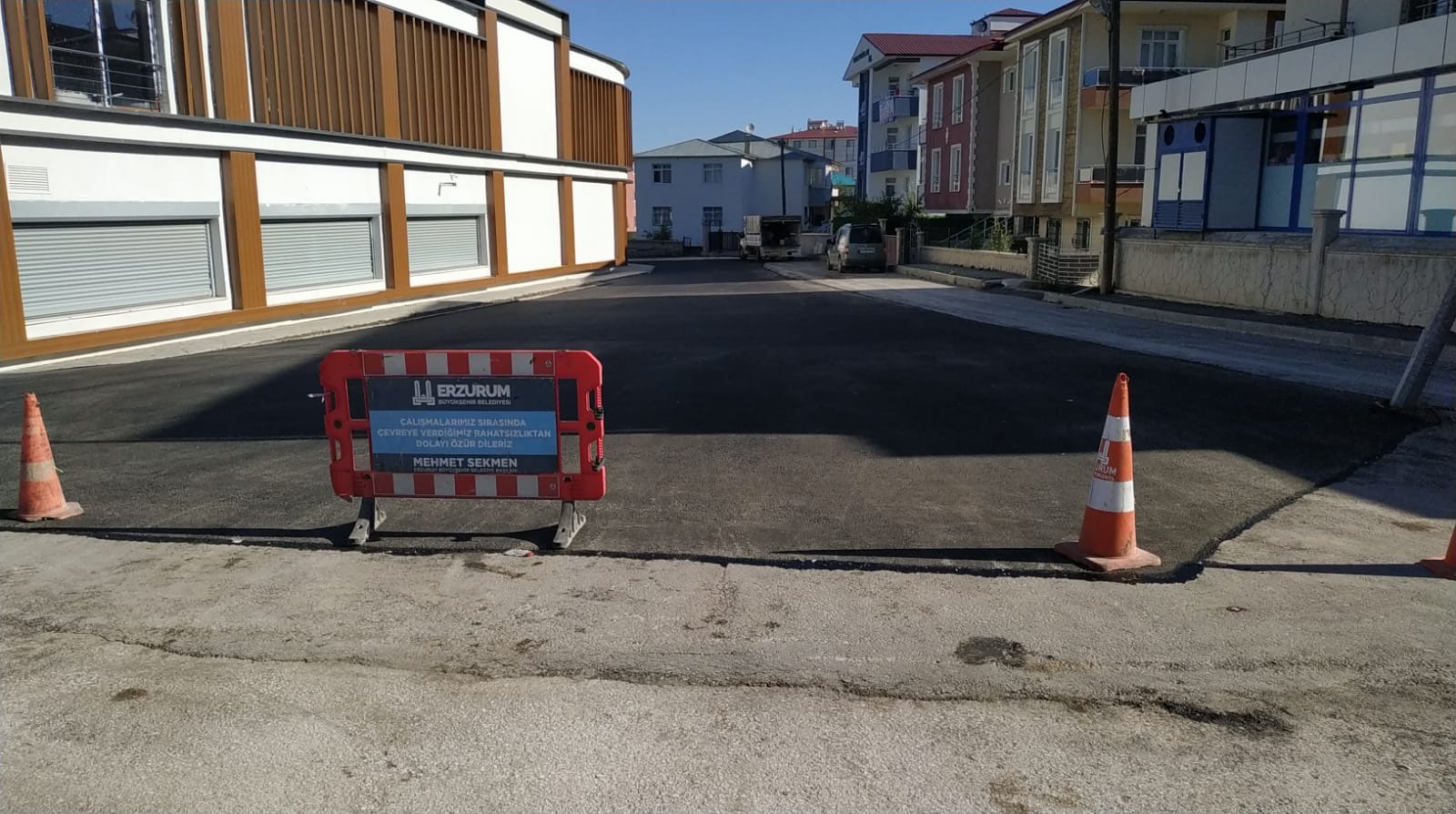 Cadde asfalt çalışması